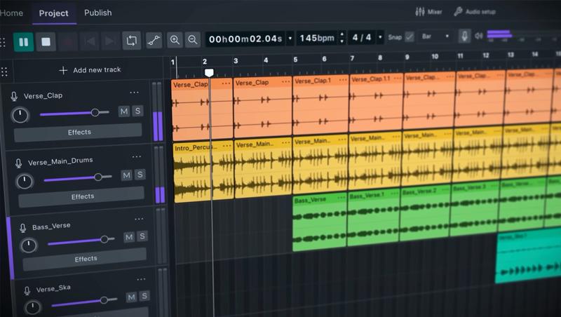 Giao diện Audacity với waveform, spectrogram và audio track